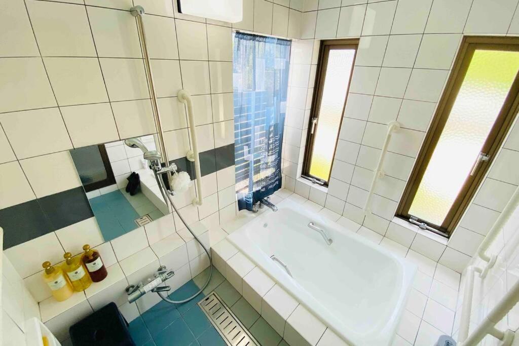 Doempero Weni: Spacious Family Retreat Matsuyama  Exterior photo